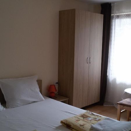 Къща За Почивка Смокиня Sosopol Exterior foto